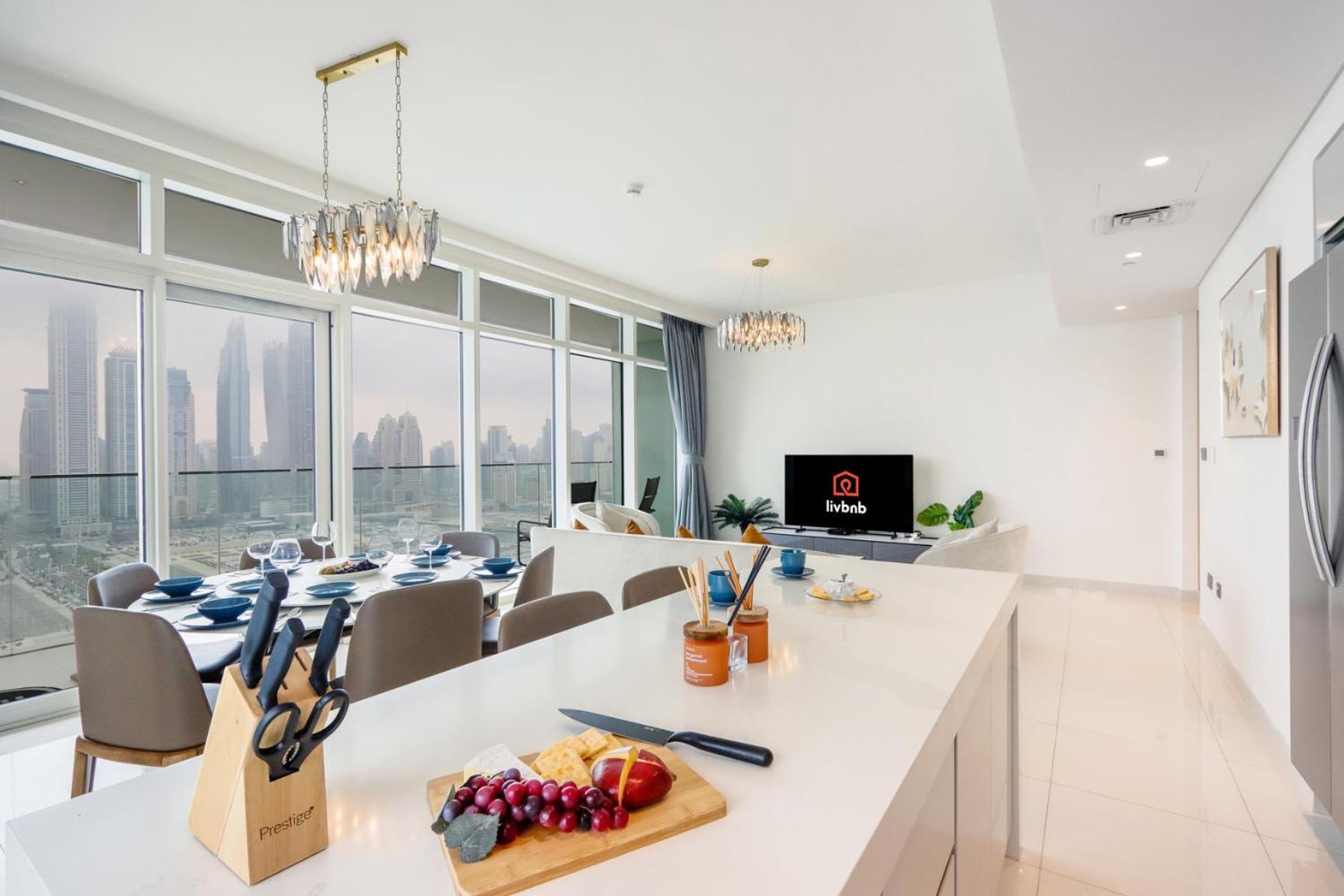 Apartment Livbnb-3br Maid's With Marina And Skyline Views Dubai